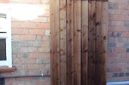 Fencing Nottingham budget feather edge trellis gate front